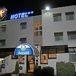 Akena Nantes - Ouest فندق 2*