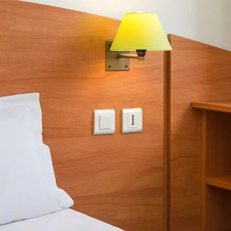 Akena Nantes - Ouest Hotel Orvault