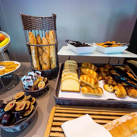 Akena Nantes - Ouest Hotel Orvault