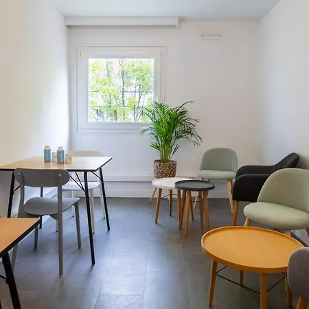 Akena Nantes - Ouest Hotel Orvault