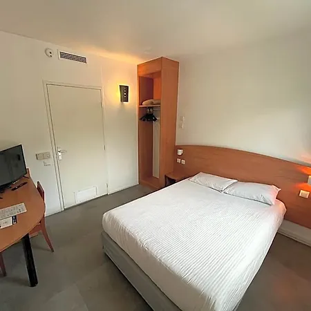 Akena Nantes - Ouest 2* Orvault