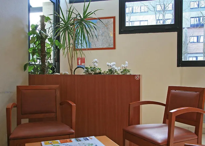 Akena Nantes - Ouest Hotel