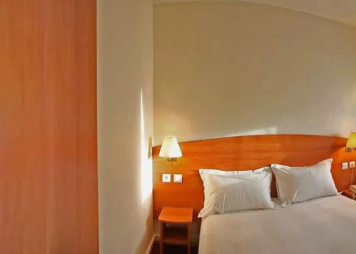 Akena Nantes - Ouest Hotel